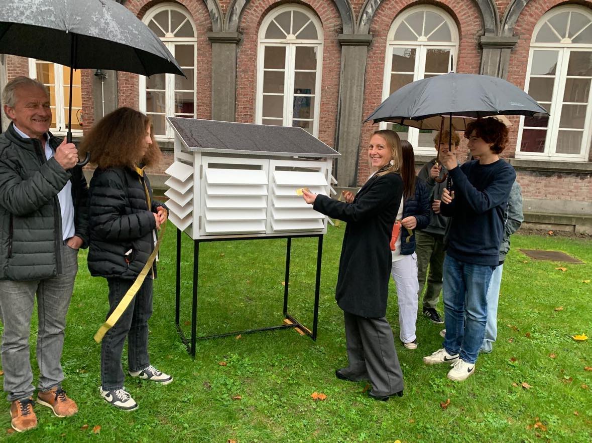 Un abri météo a été inauguré à l’IPES Tournai !