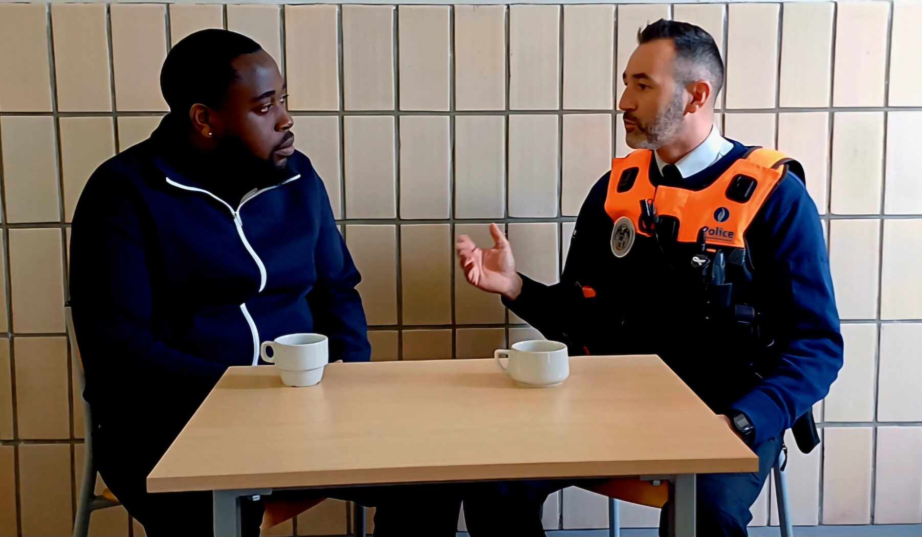 LPETH : partager un café avec un policier pour démonter les préjugés